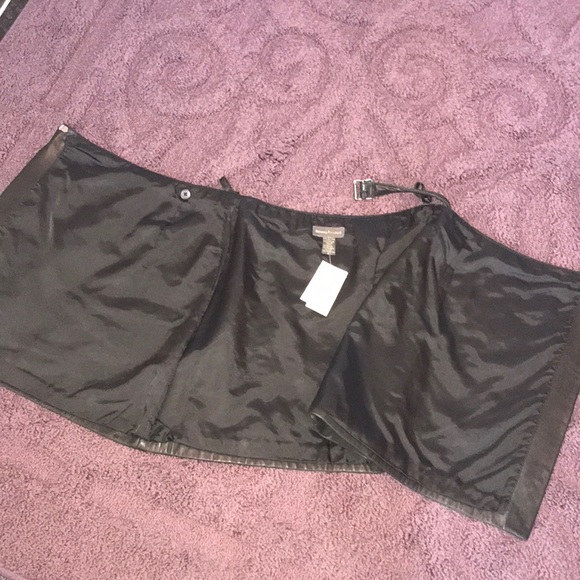 NWT Banana Republic leather skirt - Picture 8 of 8
